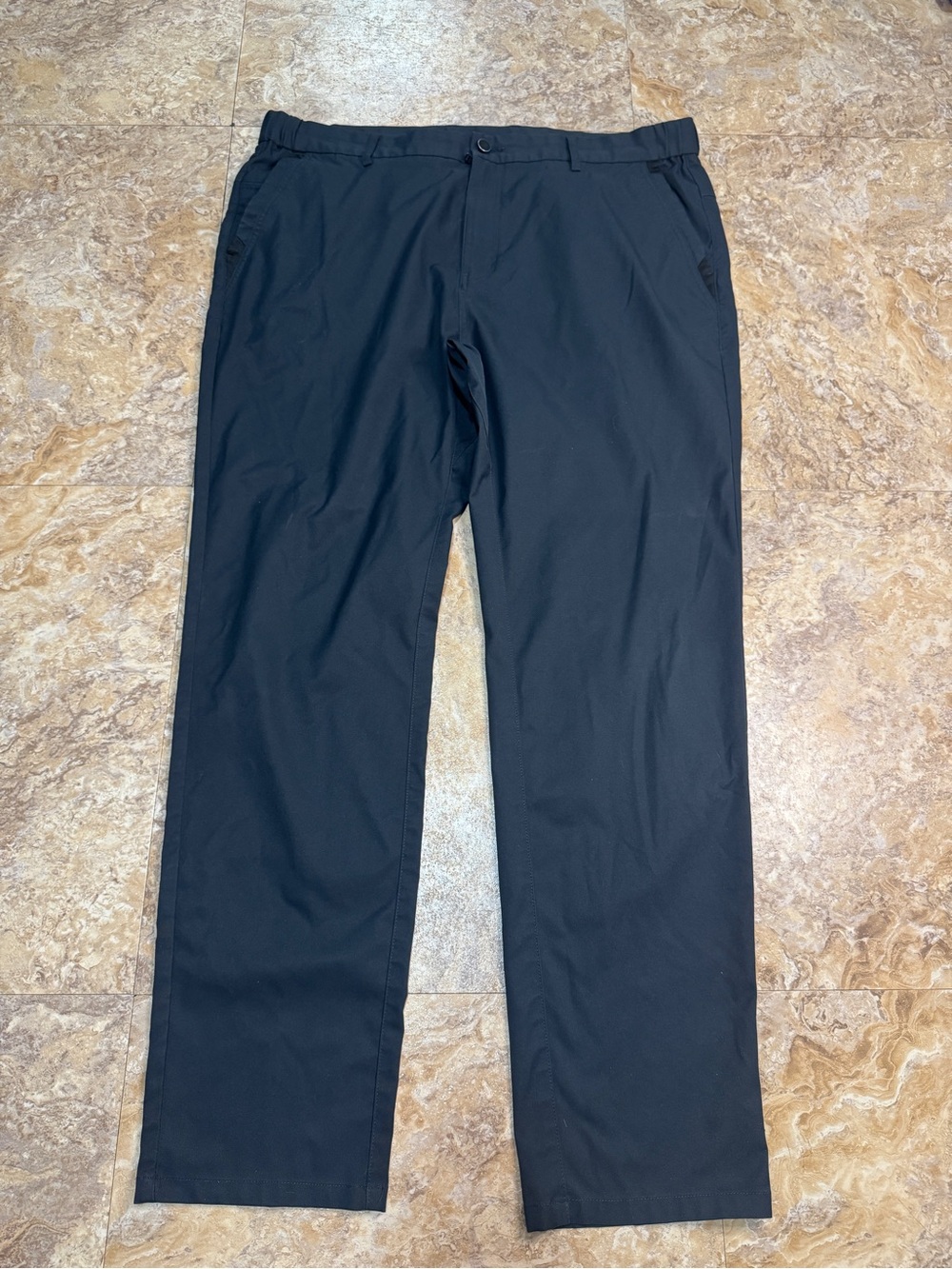 Classic Black Men’s Chino Pants